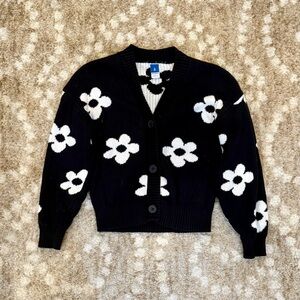 NWOT Old Navy Black & White Floral Cardigan Sweater